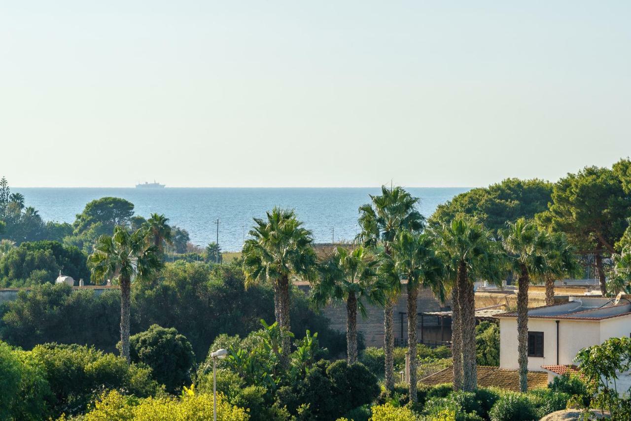 Travini Hotel Residence Marsala Bagian luar foto