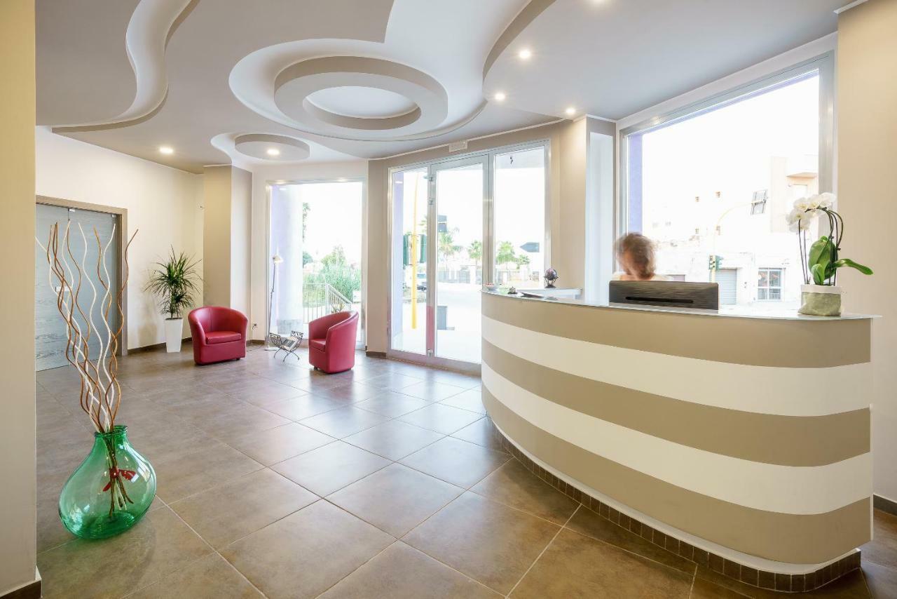 Travini Hotel Residence Marsala Bagian luar foto