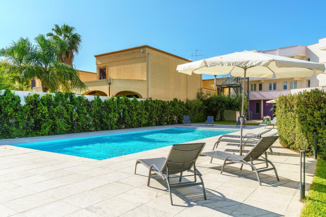 Travini Hotel Residence Marsala Bagian luar foto