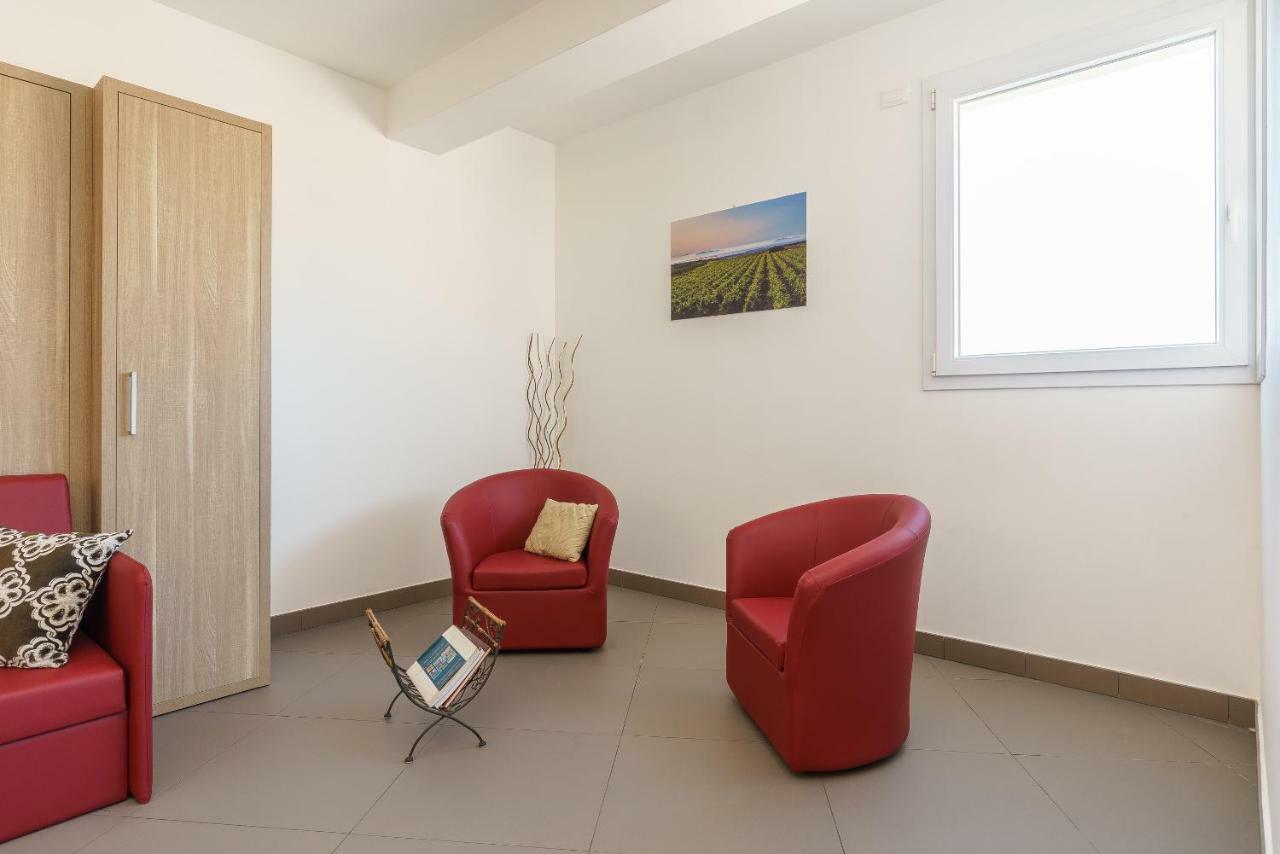 Travini Hotel Residence Marsala Bagian luar foto